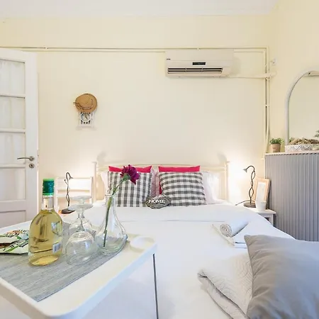Lovely 1 Bedroom Apartment In Atény Exteriér fotografie